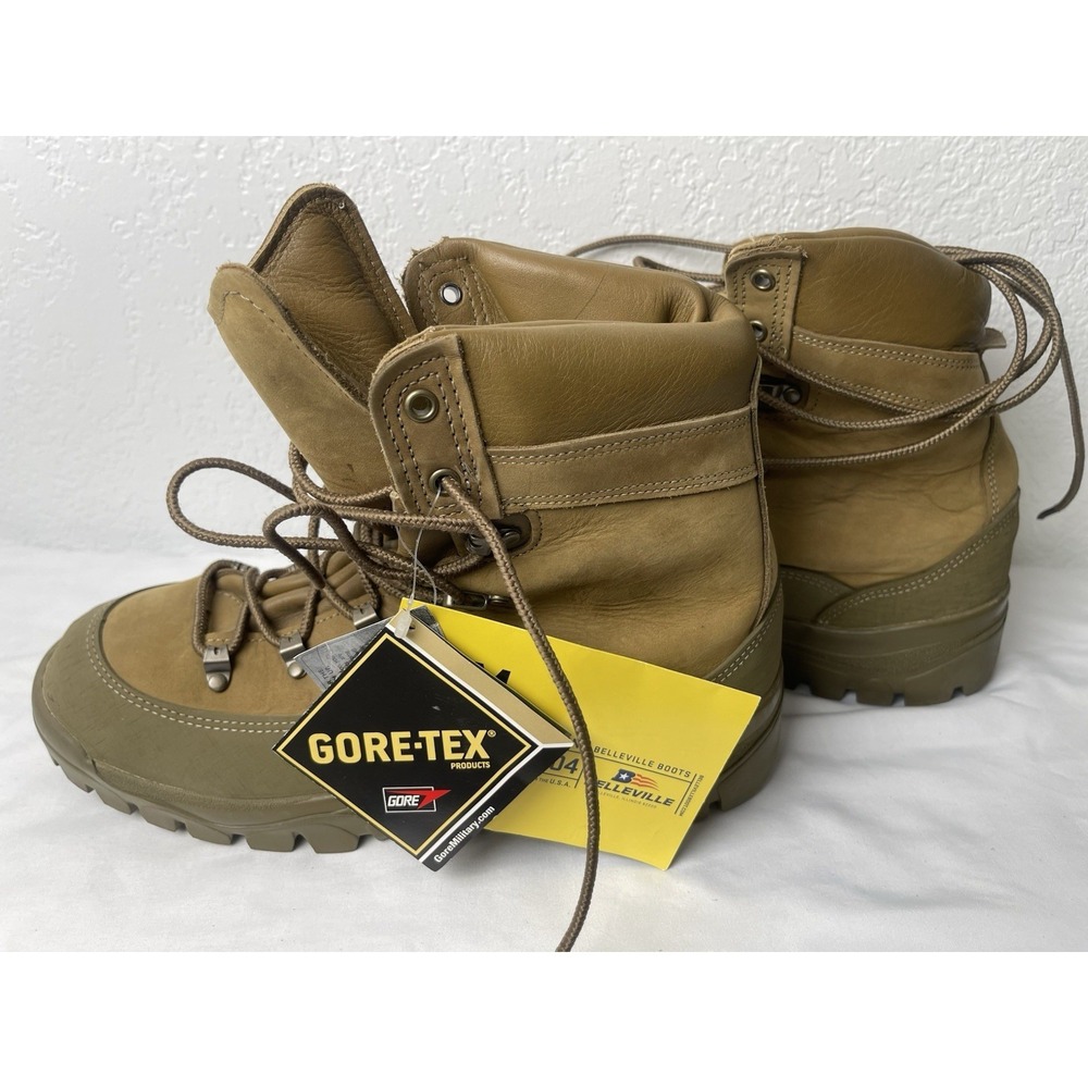 Belleville MCB 950 Boots Mens 12 R GoreTex Vibram Mountain Combat Hiking USA S34